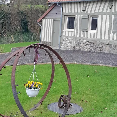 Aux Oiseaux Qui Chantent ! Offranville