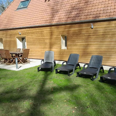 Holiday home Aux Oiseaux Qui Chantent ! Offranville