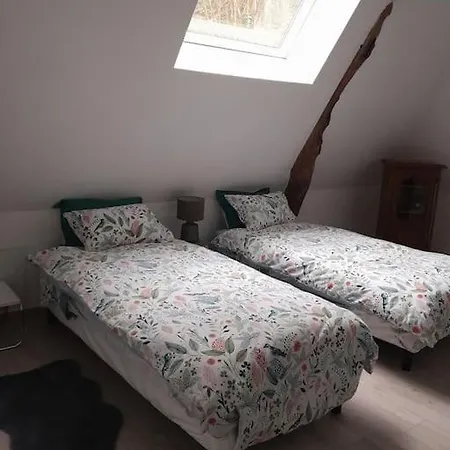 Aux Oiseaux Qui Chantent ! Holiday home